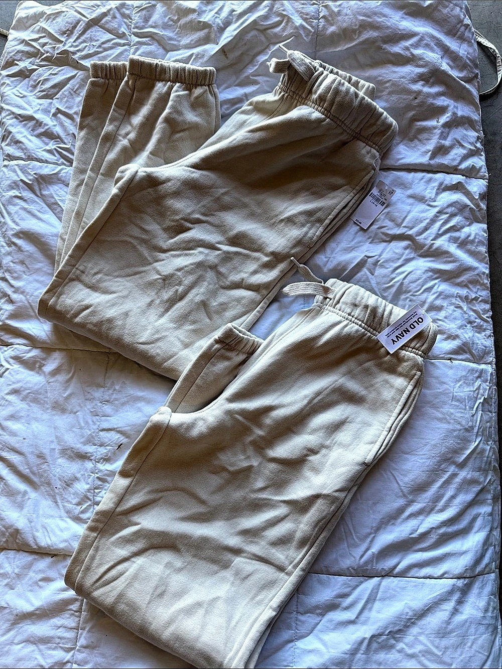 Old Navy Favorite Fleece Baggy Jogger Sweatpants for Boys Girls Beige Jogger